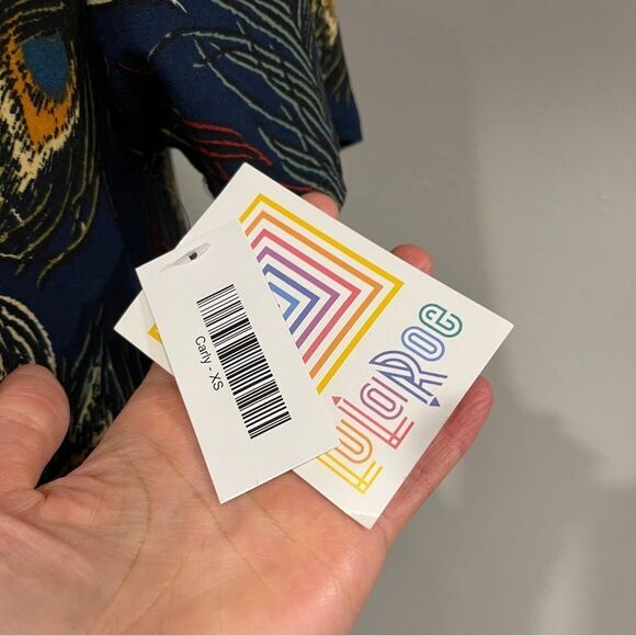 LuLaRoe Carly feather print Casual hi-low Midi dress size XS - Picture 7 of 11